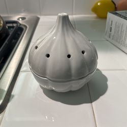 Garlic Holder