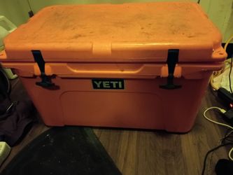 Yeti tundra cooler