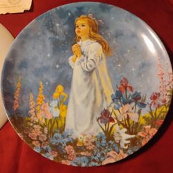 Vintage Decorative Plates