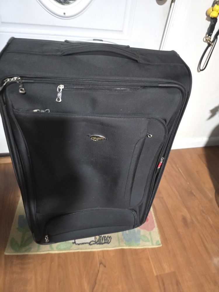 Olympia 29" black Luggage large multiple compartments high end