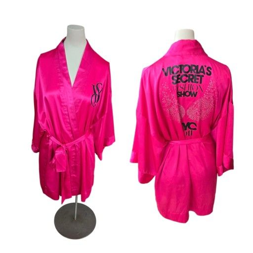 Victorias Secret Fashion Show 2011 Hot Pink Satin Robe Kimono One Size HTF Read