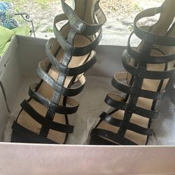 Nine West Woman’s Size 7 1/2 Heels