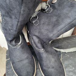 Women Boots 9,5