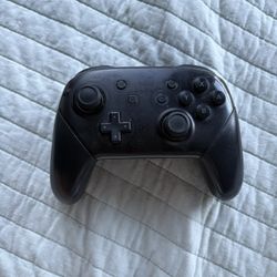 Nintendo Switch Pro controllers