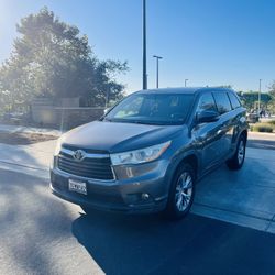 2014 Toyota Highlander V6 LE Plus