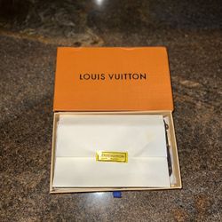 Louis Vuitton Zippy Wallet 