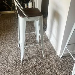 Bar Stools (set of 4)