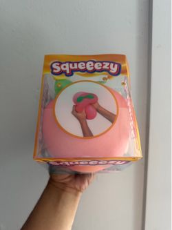 Squeeezy jumbo peach sensory toy giggle zone sunny days new