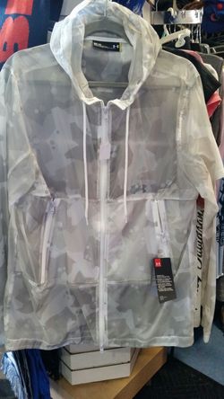 Under Armour Lightweight Jacket - Size Medium