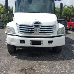 Hino 2007 perfecto estados