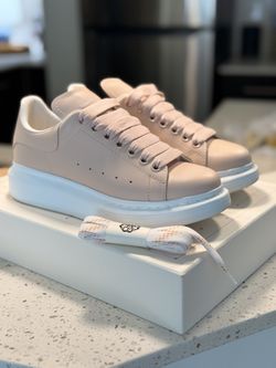 Alexander McQUEEN