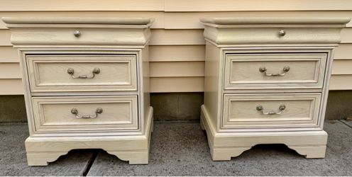 Night Tables/ Nightstands - SET of 2 by Lexington- Chez Michelle