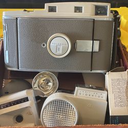Polaroid 800