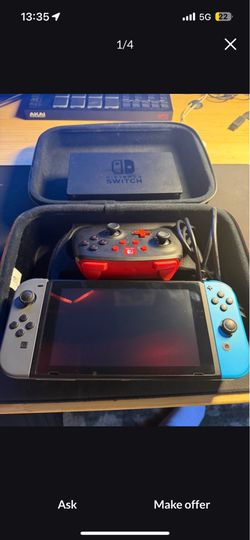 Nintendo Switch V1 w/ accessories