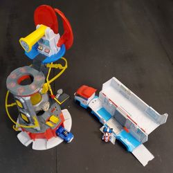 Paw patrol hotsell lookout tower sale