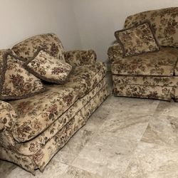 Sofa/sleeper N Love Seat 