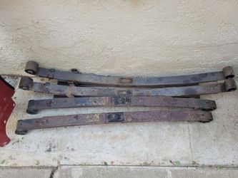 Stock Suzuki Samurai Leaf Springs
