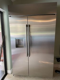 Refrigerator 48” GE Monogran Side By Side