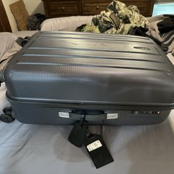 Luggage - German Suitcase - Full Size 