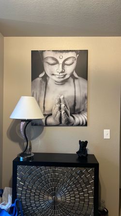 Buddha wall art and lamp