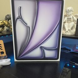 Brand New Unlocked Ipad Air 13inch M3 256gb