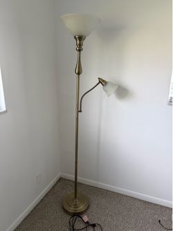 Floor lamp