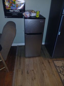 Mini Fridge