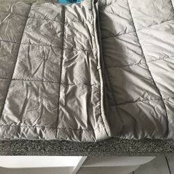 Weighted blanket 48 X 72 /20 pounds