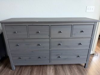 IKEA HEMNES Dresser