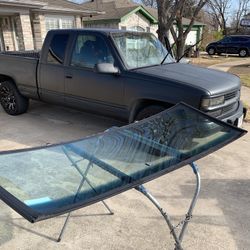 Windshield Replacement 