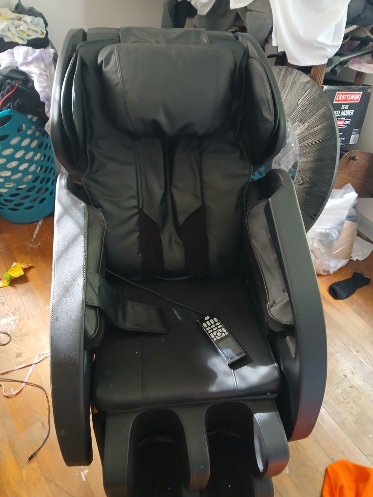 Full Body Massage Recliner
