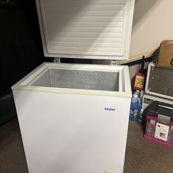 White Mini Freezer 