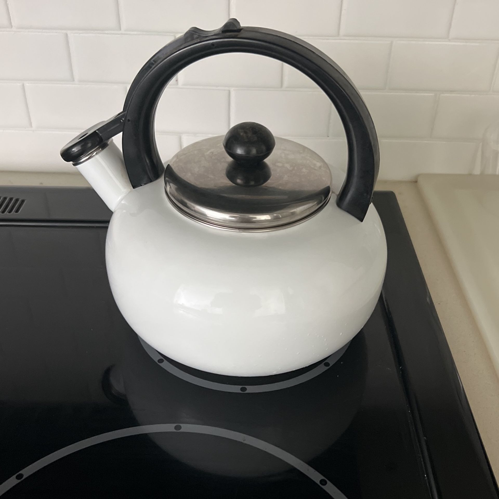 Tea Kettle (New)