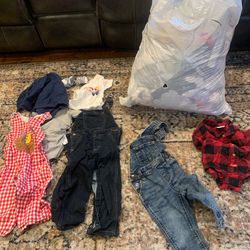 Large bag of boy clothes 9 to 12 months