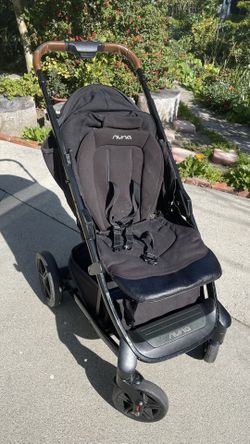 Nuna stroller 