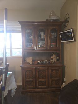 Hutch/ Cabinet
