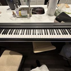 Yamaha P71 Digital Keyboard with Sustain Pedal 