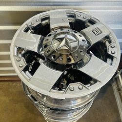 ROCKSTAR CHROME 17 INCH NEW DODGE Or HUMMER WHEELS 