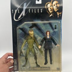 X-Files Agent Scully & Alien Vintage McFarlane 98