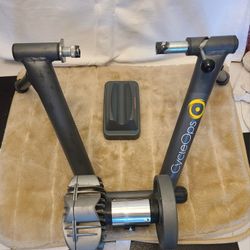 Indoor Bike Trainer 