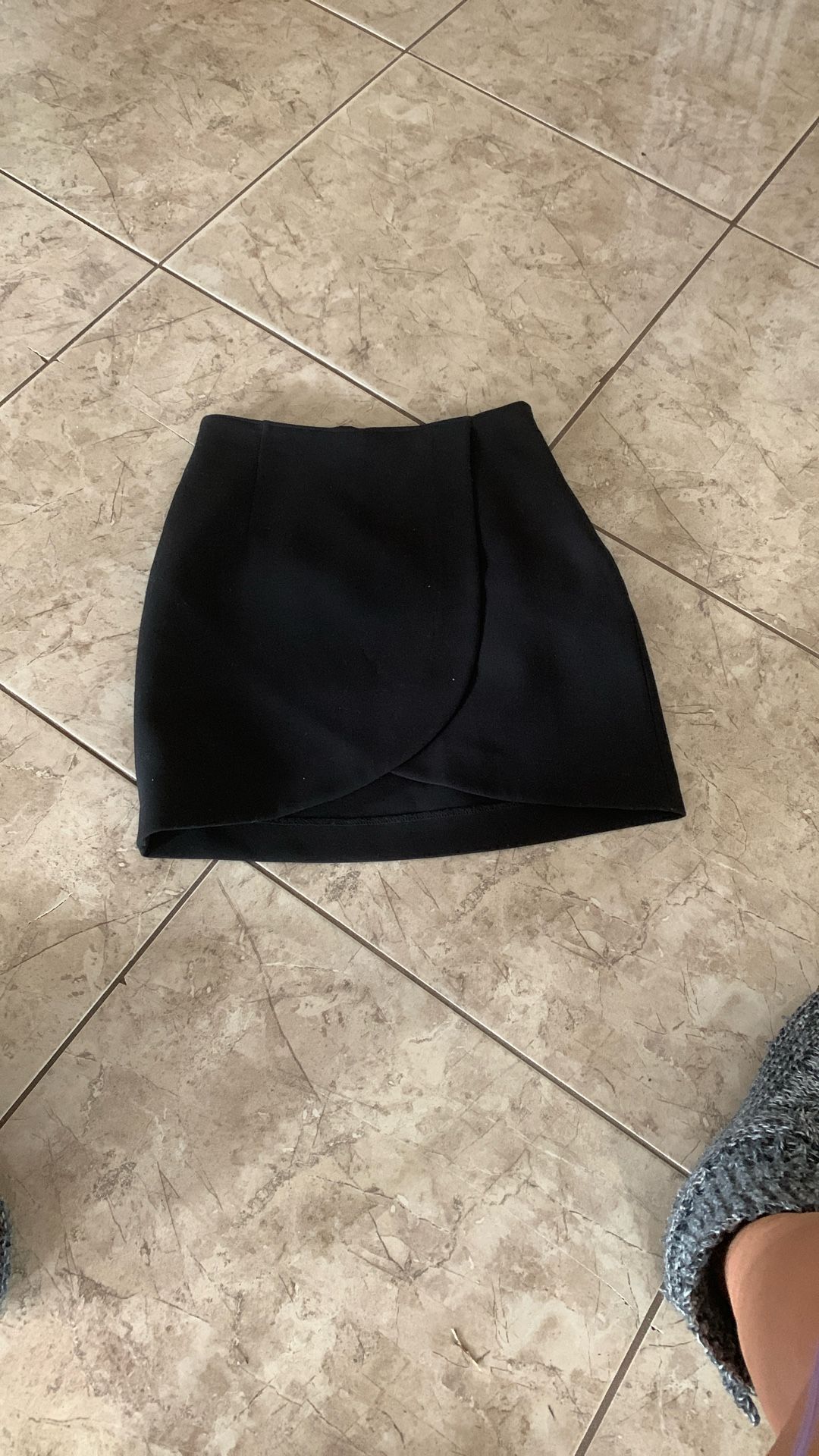 Skirt Short