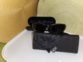 Oakley SUNGLASSES