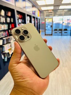 iPhone 15 pro 128GB unlocked