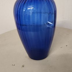 Vintage Anchor Hocking Cobalt Blue Ribbed Vase