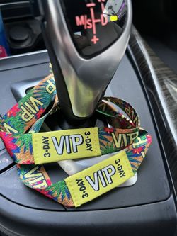 VIP Tortuga Festival Each 