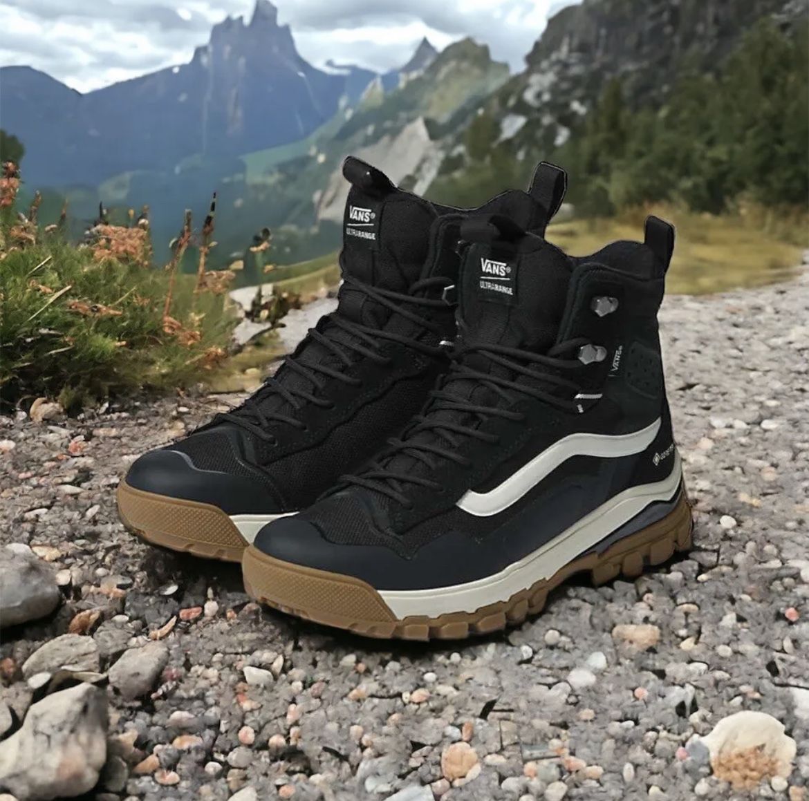 Vans Mens UltraRange Exo Hi GoreTex MTE-3 Sneaker Boots Size 8.5 Black Bone Gum