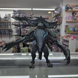 Pacific Rim Ultimate Deluxe 7" Kaiju Scunner Figure 2014 NECA