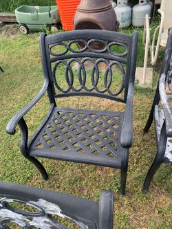 Patio chairs (6)