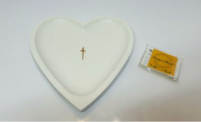 Prayer bowl