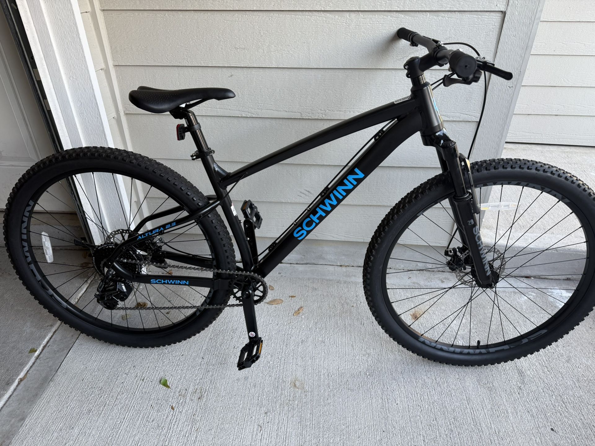 SCHWINN ALTURA 2.3 - Mountain Bike